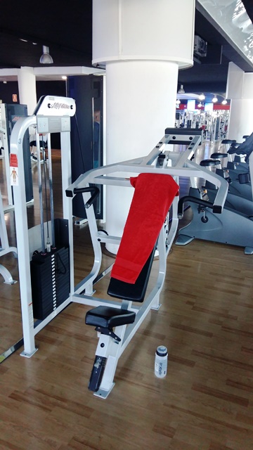Chest incline 