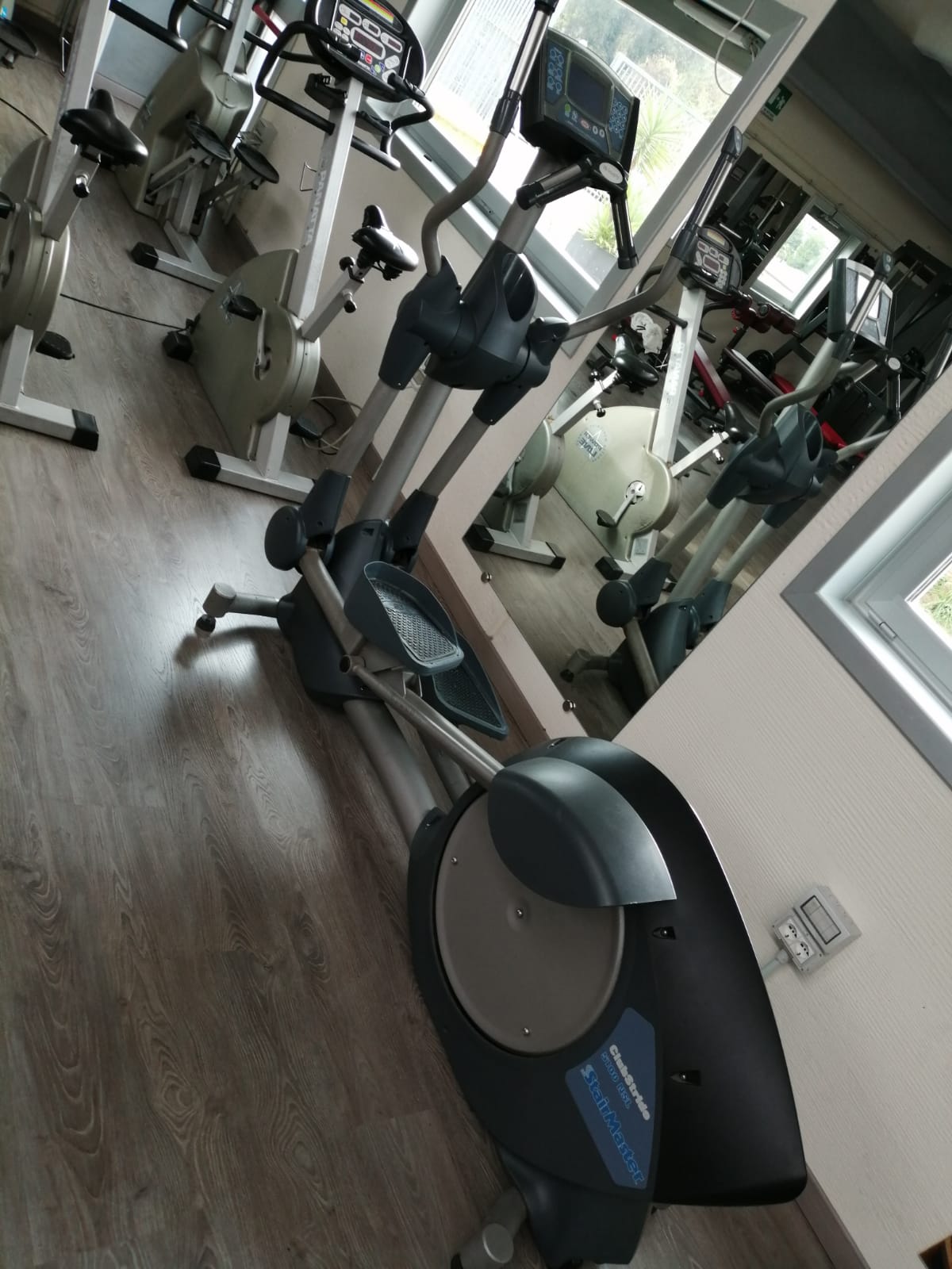Elliptical stair master