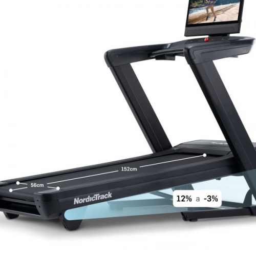 Commercial 2450 Treadmill img1