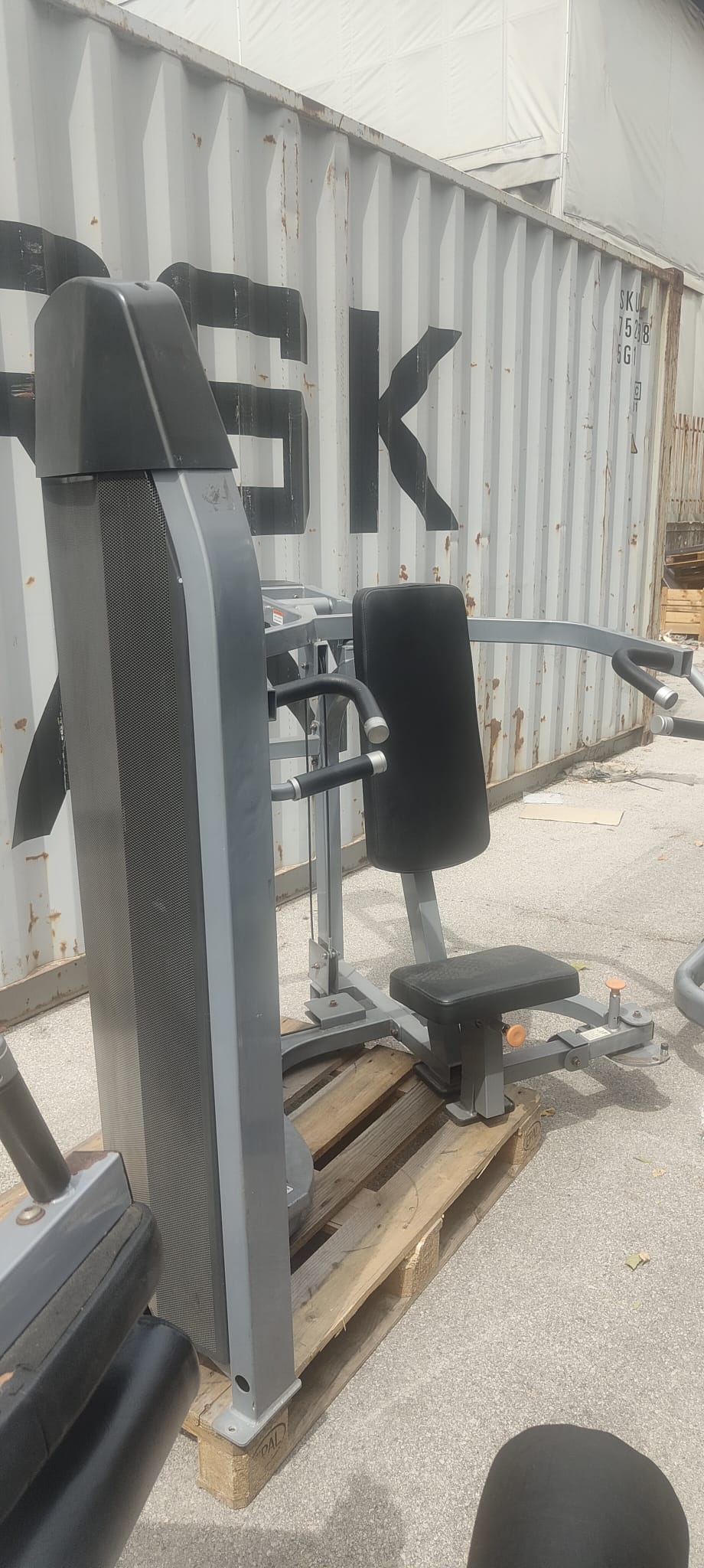 Shoulder press Matrix