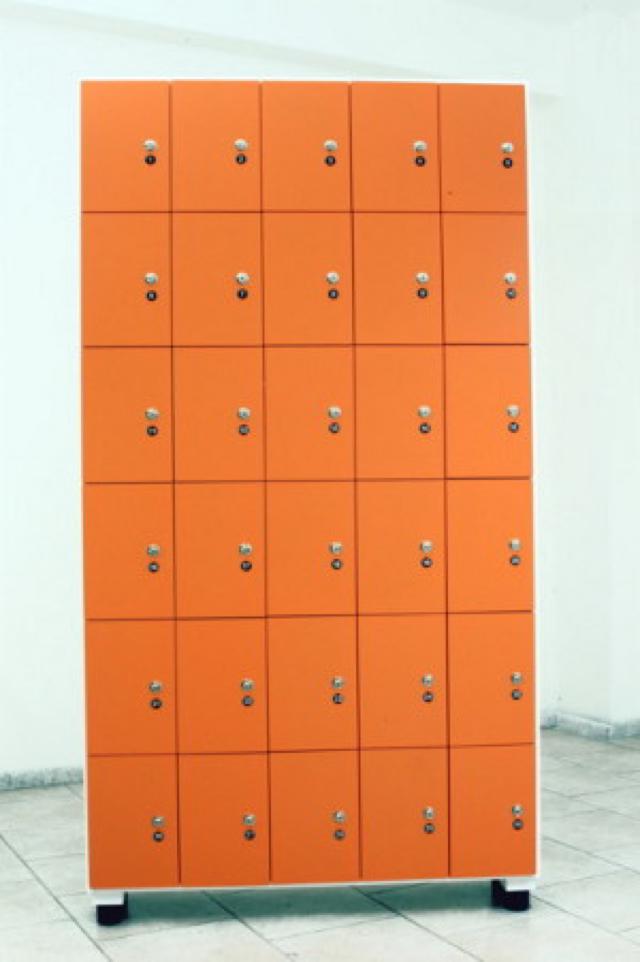 Armadio portaoggetti a 30 moduli (art.37)